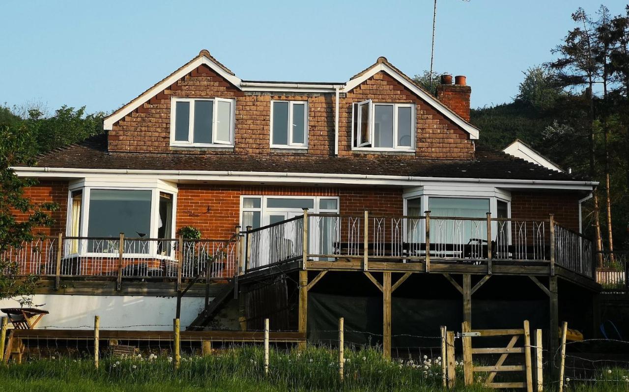 Healing Waters Sanctuary For Exclusive Private Hire And Self Catering Board, Vegetarian, Alcohol & Wifi Free Retreat In Glastonbury Eksteriør bilde