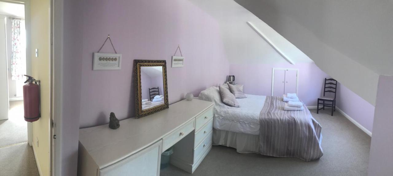 Healing Waters Sanctuary For Exclusive Private Hire And Self Catering Board, Vegetarian, Alcohol & Wifi Free Retreat In Glastonbury Eksteriør bilde